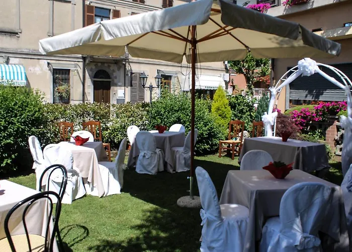 Affitta Il Commercio 3*